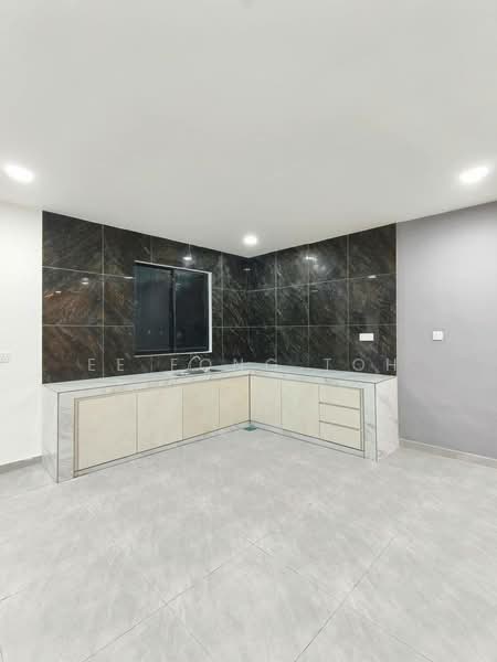 Desa Harmoni Desas Harmonis untuk Untuk Dijual - RM 658,000, Mac 2026 - Kitchen - PropertyGuru.com.my