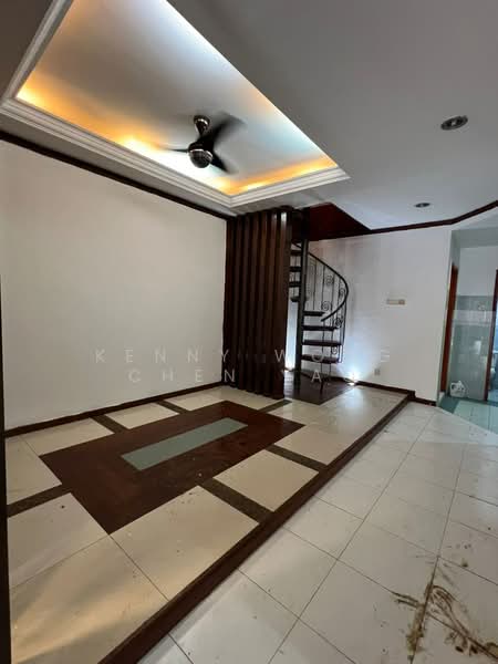 1-storey Terraced House for Sale in Bandar Uda Utama (Johor Bahru) - Kenny Wong Chen Yao - Living Room - PropertyGuru.com.my