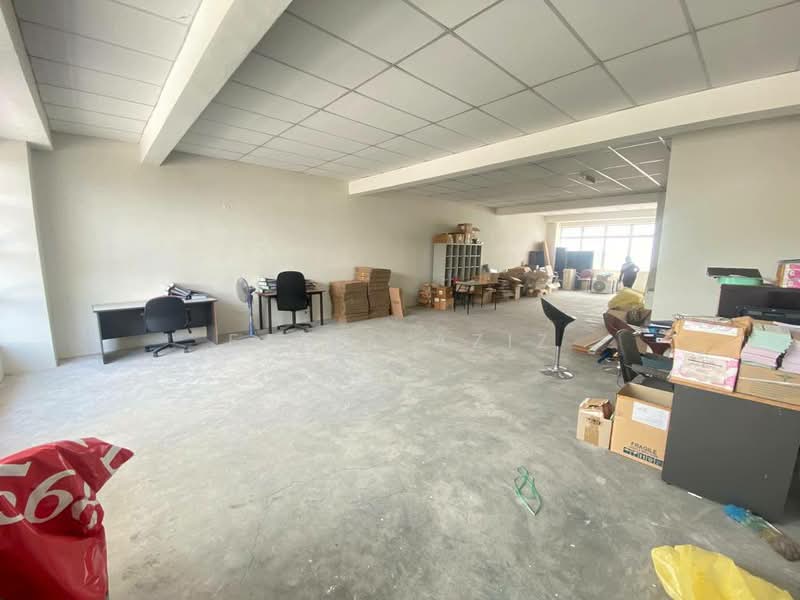 Shop for Sale in Puncak Bestari (Puncak Alam) - Faiza Aziz - Interior - PropertyGuru.com.my