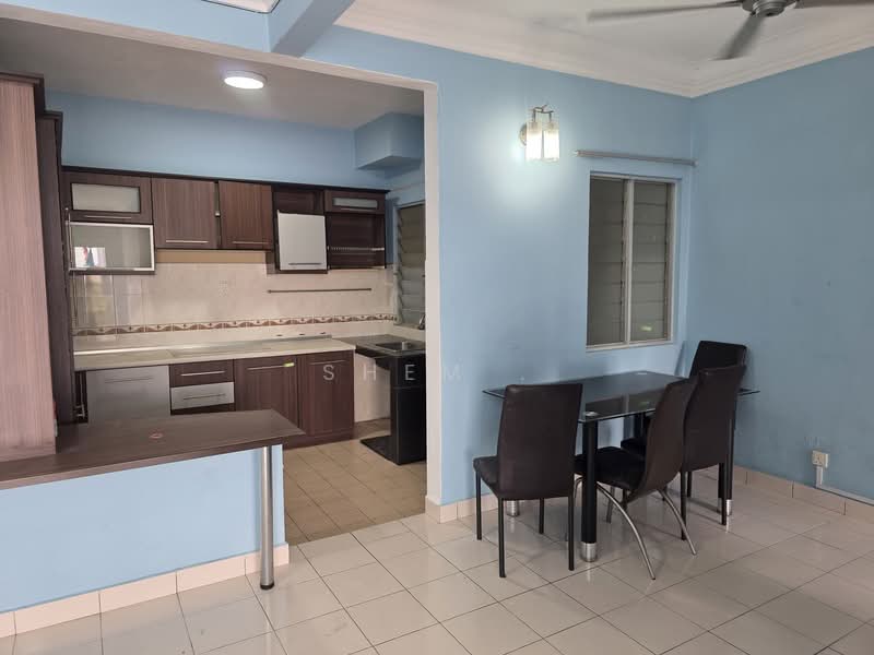 Condominium for Rent at Casa Puteri Condominium - Shem . - Kitchen - PropertyGuru.com.my