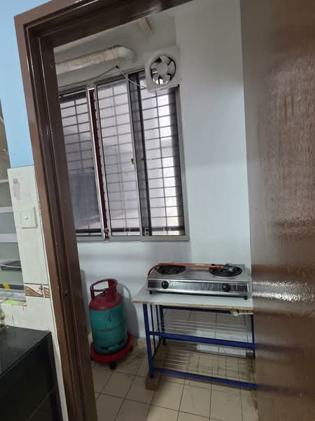 Condominium for Rent at Casa Puteri Condominium - Shem . - Kitchen - PropertyGuru.com.my