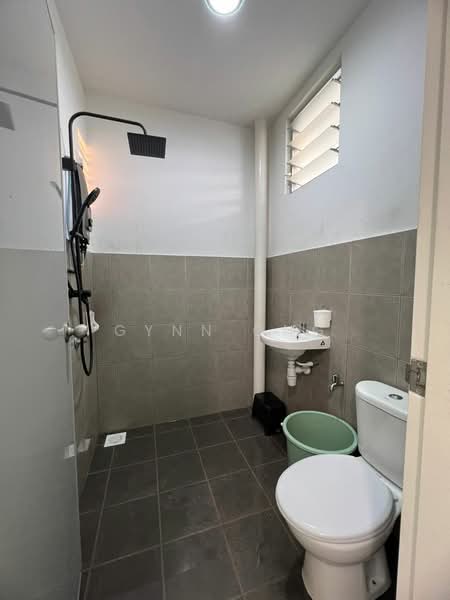IMPIAN EMAS untuk Untuk Disewa - RM 1,850 /bulan, Mac 2026 - Bathroom - PropertyGuru.com.my