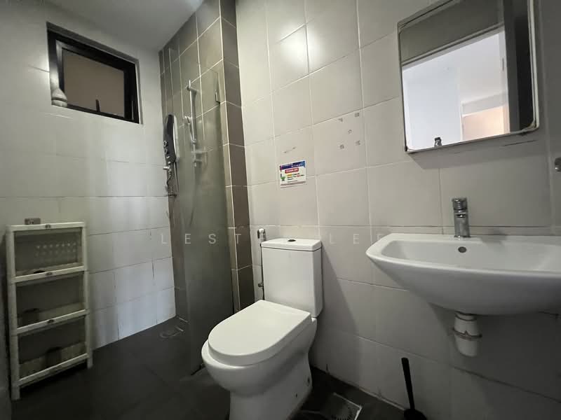 Service Residence for Sale at D'sands Residence - Lester Lee - Bathroom - PropertyGuru.com.my