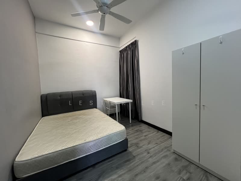 Service Residence for Sale at D'sands Residence - Lester Lee - Bedroom - PropertyGuru.com.my