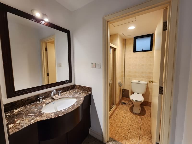 Sri Tiara Residences untuk Untuk Disewa - RM 3,200 /bulan, Mac 2026 - Bathroom - PropertyGuru.com.my