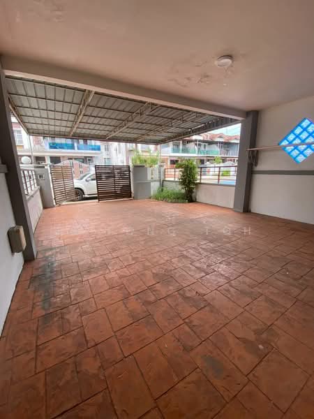 2-storey Terraced House for Sale in Taman Sierra Perdana (Masai) - Ee Fong Toh - Exterior - PropertyGuru.com.my