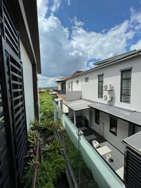 Semi-Detached House for Sale in Bandar Cemerlang (Ulu Tiram) - Han Yong Ang - PropertyGuru.com.my