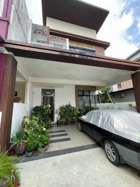 Semi-Detached House for Sale in Bandar Cemerlang (Ulu Tiram) - Han Yong Ang - PropertyGuru.com.my