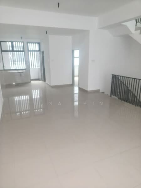 2.5-storey Terraced House for Rent in Taman Ponderosa (Johor Bahru) - Ilsa Chin - Interior - PropertyGuru.com.my