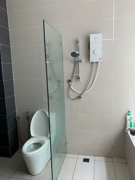 Hillpark Residences untuk Untuk Dijual - RM 1,100,000, Mac 2026 - Bathroom - PropertyGuru.com.my