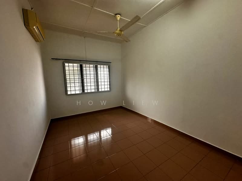 2-storey Terraced House for Sale in Taman Datuk Palembang (Bukit Baru) - How Liew - Interior - PropertyGuru.com.my