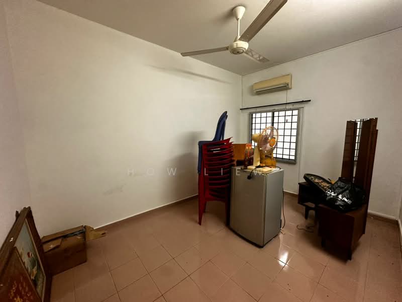 2-storey Terraced House for Sale in Taman Datuk Palembang (Bukit Baru) - How Liew - Interior - PropertyGuru.com.my