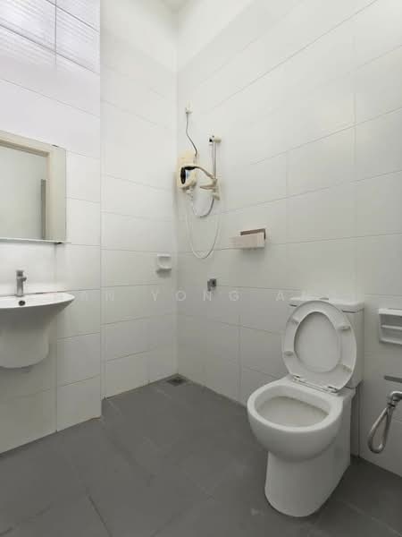 Terraced House for Sale in Johor Bahru (Johor) - Han Yong Ang - Bathroom - PropertyGuru.com.my