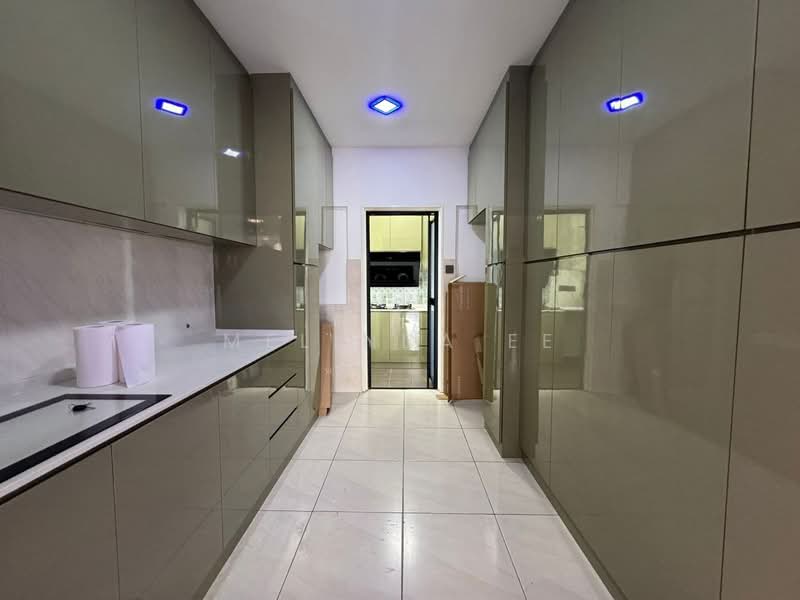 Apartment for Rent at Bayu Angkasa - Melinda Ee - Kitchen - PropertyGuru.com.my