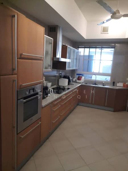 Mont Kiara Aman untuk Untuk Dijual - RM 1,800,000, Mac 2026 - Kitchen - PropertyGuru.com.my