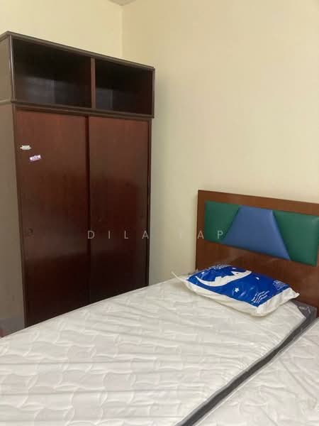 Condominium for Sale at Palm Court Condominium - Dila Yap - Bedroom - PropertyGuru.com.my