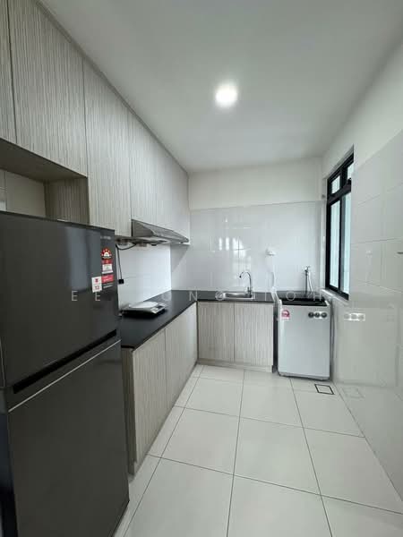 Sky View untuk Untuk Dijual - RM 350,000, Mac 2026 - Kitchen - PropertyGuru.com.my