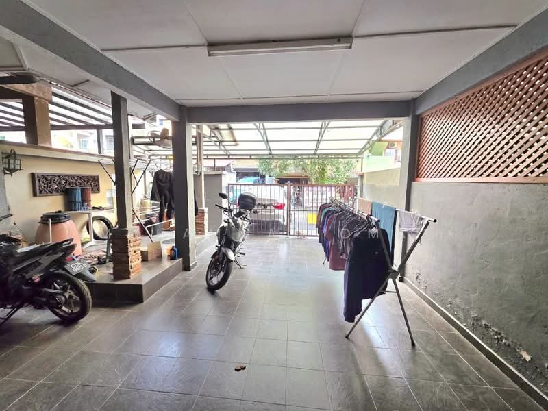 2-storey Terraced House for Sale in Taman Sinaran (Balakong) - Mohammad Omar - PropertyGuru.com.my