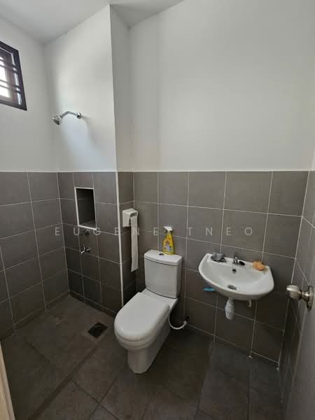 2-storey Terraced House for Sale in Skudai (Johor) - Eugene Tneo - Bathroom - PropertyGuru.com.my