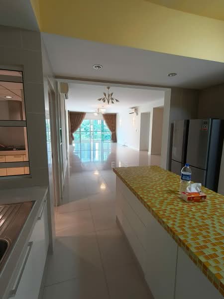 Mont Kiara Banyan untuk Untuk Disewa - RM 7,300 /bulan, Mac 2026 - Kitchen - PropertyGuru.com.my