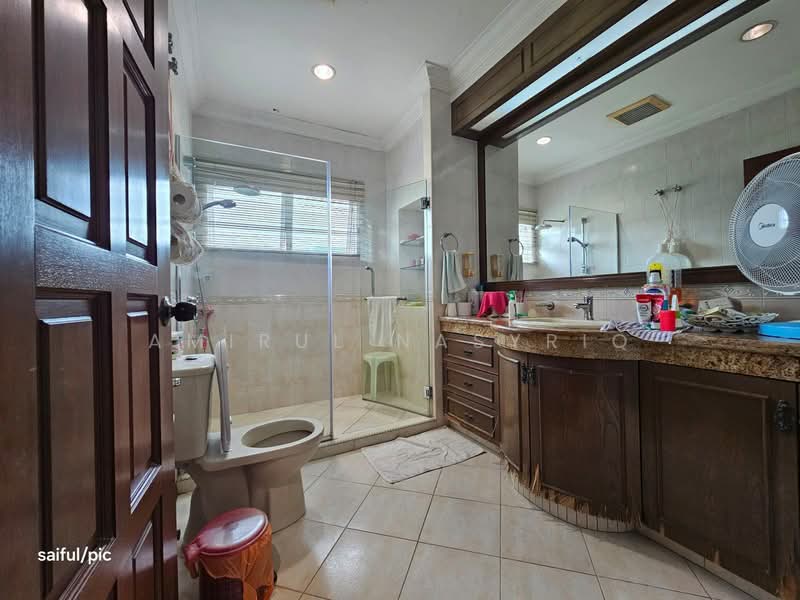 Glenmarie Courts untuk Untuk Dijual - RM 3,500,000, Mac 2026 - Bathroom - PropertyGuru.com.my