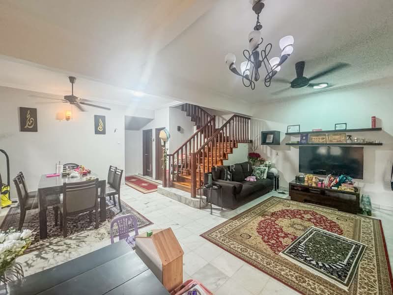 Damai Puspa untuk Untuk Dijual - RM 1,350,000, Mac 2026 - Living Room - PropertyGuru.com.my