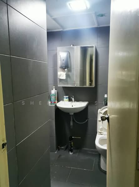 Casa Venicia Condominium untuk Untuk Dijual - RM 265,000, Mac 2026 - Bathroom - PropertyGuru.com.my