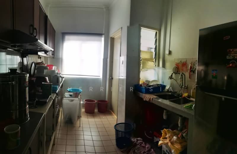 Casa Venicia Condominium untuk Untuk Dijual - RM 265,000, Mac 2026 - Kitchen - PropertyGuru.com.my
