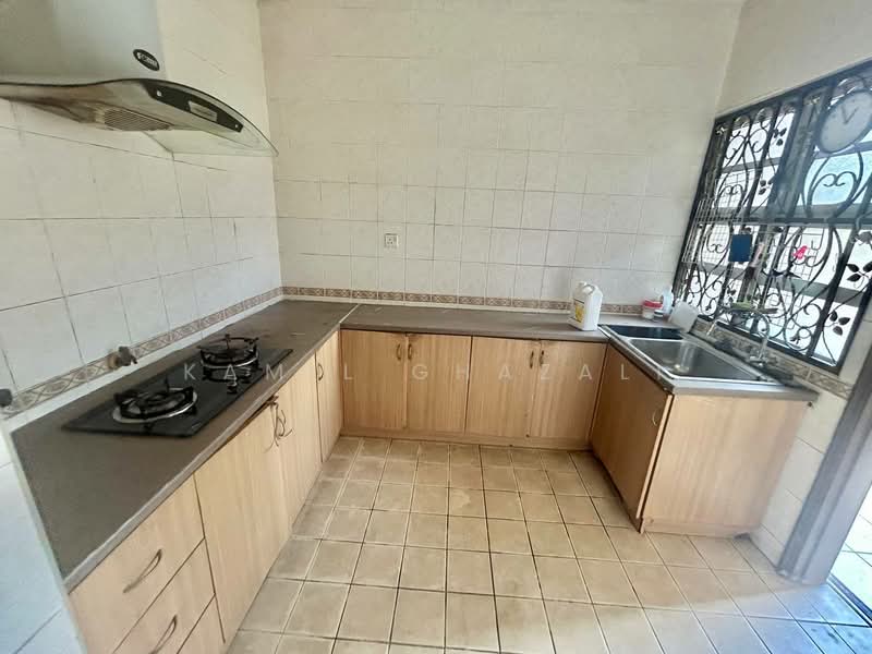 Rumah Banglo untuk Dijual di Presint 14 (Putrajaya) - Kamil Ghazali - Kitchen - PropertyGuru.com.my