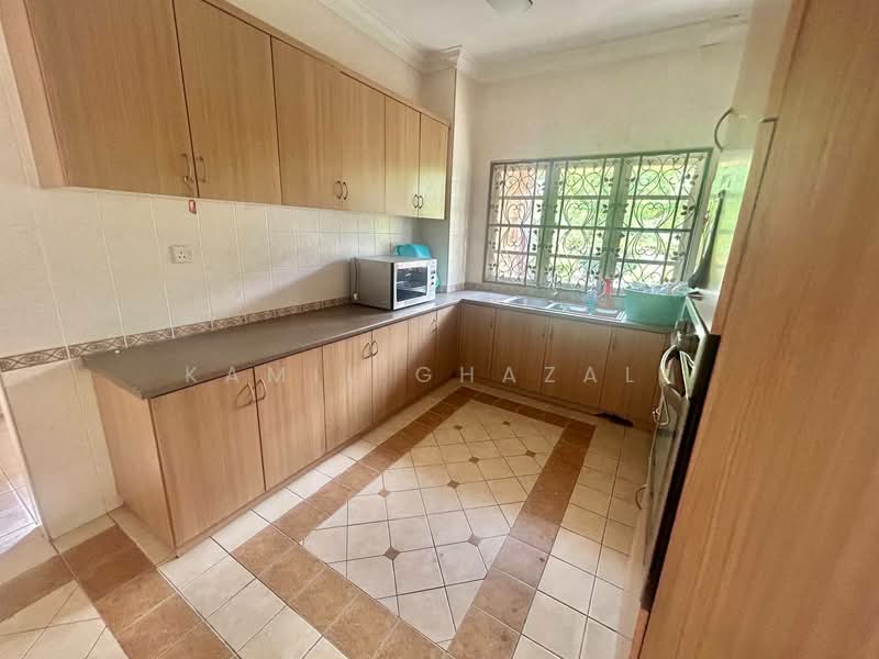 Rumah Banglo untuk Dijual di Presint 14 (Putrajaya) - Kamil Ghazali - Kitchen - PropertyGuru.com.my