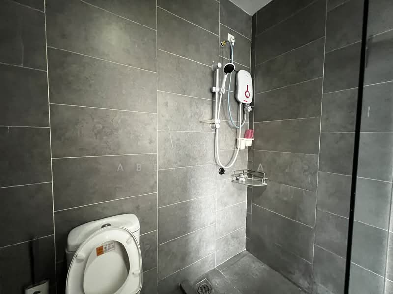 Empire Damansara untuk Untuk Disewa - RM 1,400 /bulan, Apr 2026 - Bathroom - PropertyGuru.com.my
