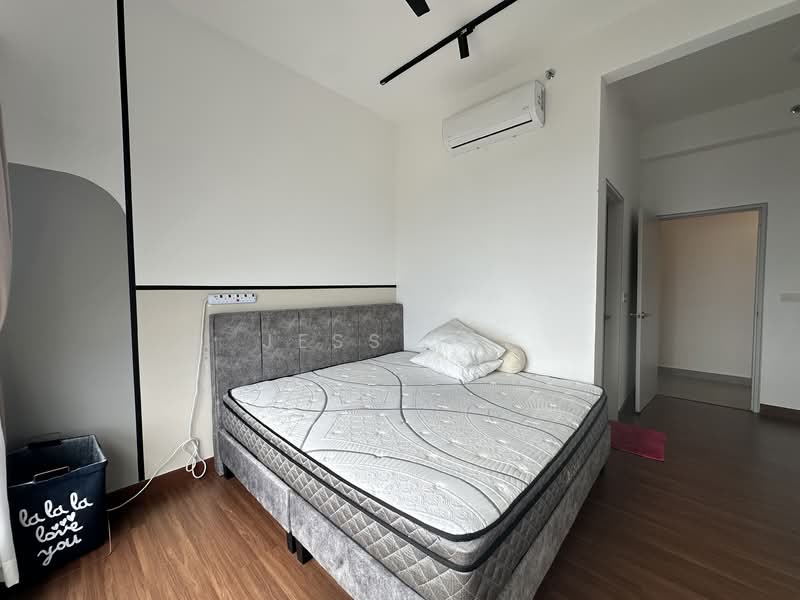 Service Residence for Sale at SUNSURIA FORUM SERVICED APARTMENT - Jess Tee - Bedroom - PropertyGuru.com.my