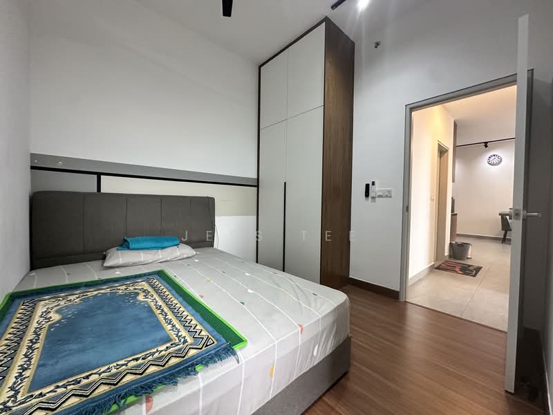 Service Residence for Sale at SUNSURIA FORUM SERVICED APARTMENT - Jess Tee - Bedroom - PropertyGuru.com.my
