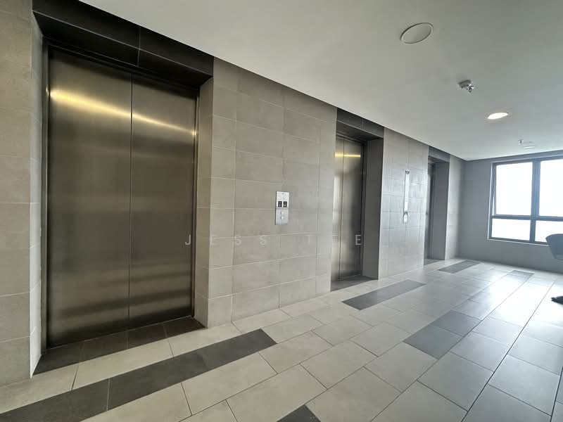 Service Residence for Sale at SUNSURIA FORUM SERVICED APARTMENT - Jess Tee - Lobby - PropertyGuru.com.my