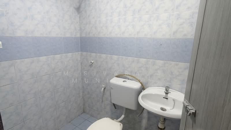 2-storey Terraced House for Sale in Shah Alam (Selangor) - M.Sivaraja Muniandy - Bathroom - PropertyGuru.com.my