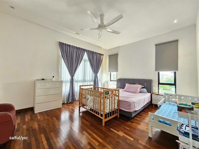 Bungalow for Rent in Kuala Selangor (Selangor) - Amirul Nasyriq - Bedroom - PropertyGuru.com.my