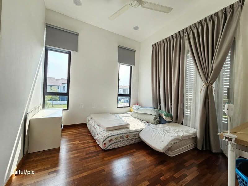 Bungalow for Rent in Kuala Selangor (Selangor) - Amirul Nasyriq - Bedroom - PropertyGuru.com.my