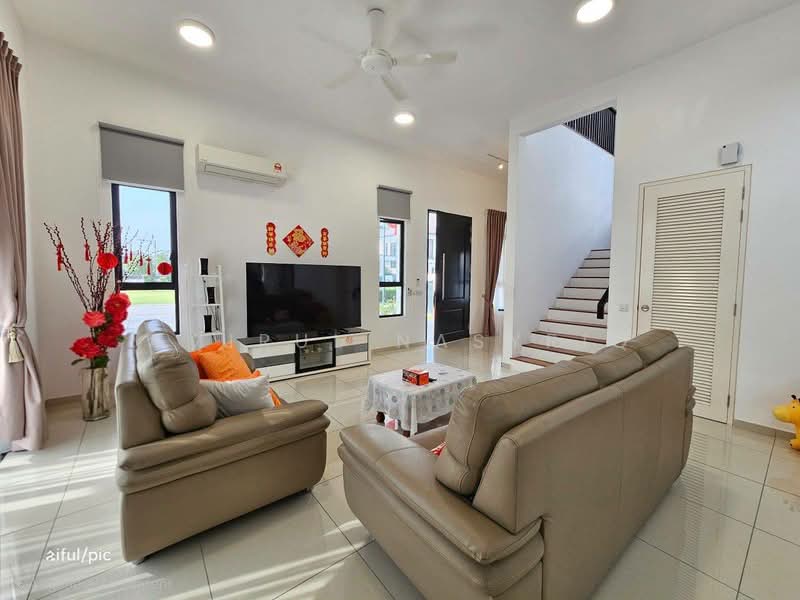 Bungalow for Rent in Kuala Selangor (Selangor) - Amirul Nasyriq - Living Room - PropertyGuru.com.my