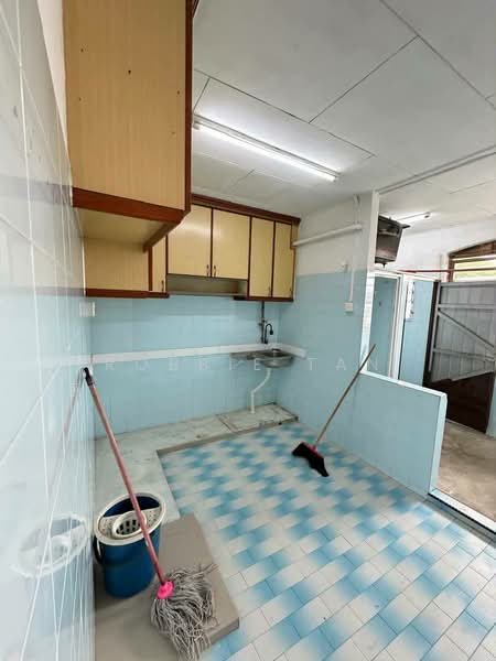 Flat for Rent at Taman Melor - Robbie Tan - Kitchen - PropertyGuru.com.my