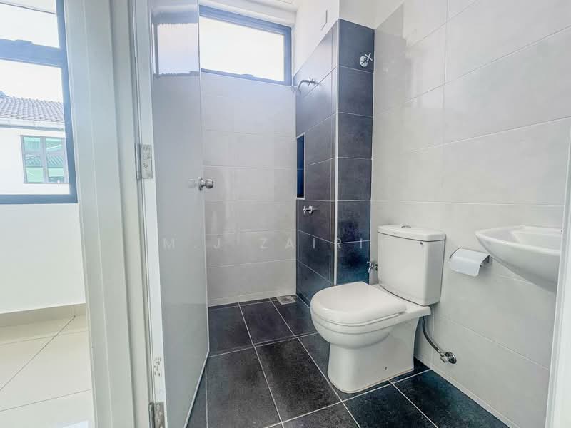 Mutiara Hills @ Semenyih untuk Untuk Dijual - RM 569,000, Mac 2026 - Bathroom - PropertyGuru.com.my