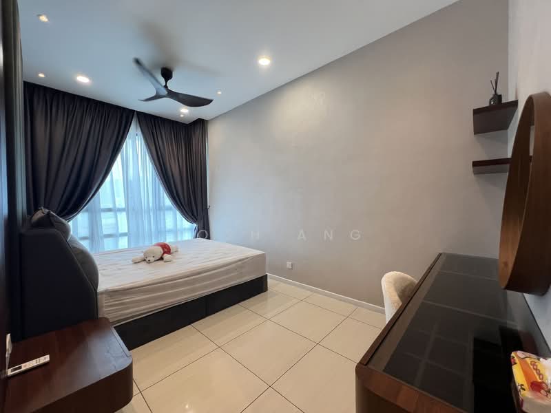 Condominium for Rent at Queens Residences Q1 @ Queens Waterfront - Josh Ang - Bedroom - PropertyGuru.com.my