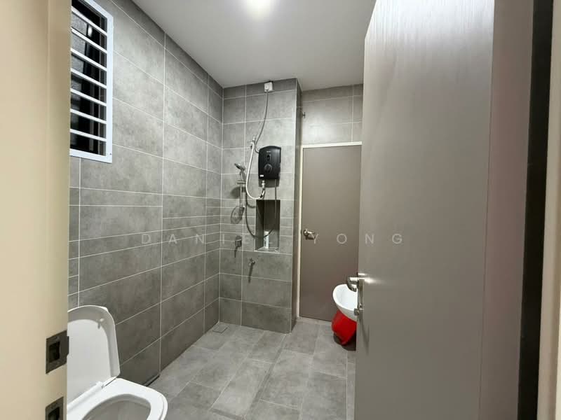 2-storey Terraced House for Sale in Iskandar Puteri (Nusajaya) (Johor) - Daniel Yong - Bathroom - PropertyGuru.com.my