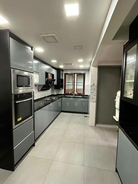 Condominium for Sale at Villamas - Amirul Nasyriq - Kitchen - PropertyGuru.com.my