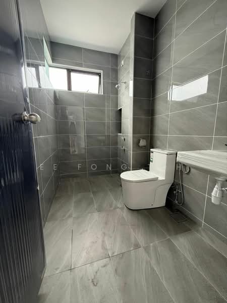 2-storey Terraced House for Sale in Taman Austin Duta (Tebrau) - Ee Fong Toh - Bathroom - PropertyGuru.com.my