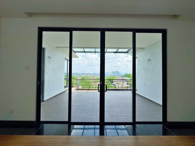 Bungalow for Sale in Kajang (Selangor) - Ismi Muhammad - Balcony - PropertyGuru.com.my