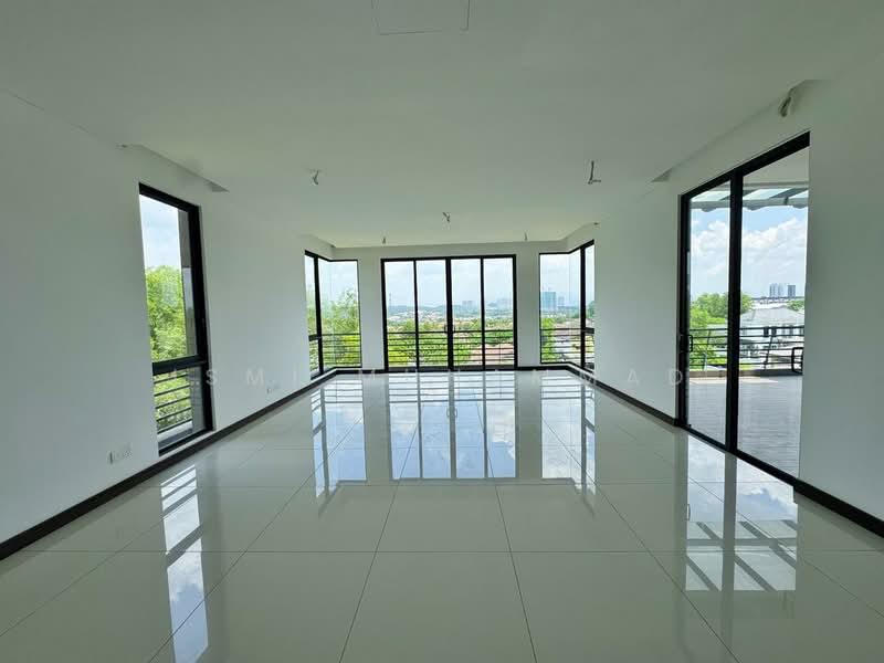 Bungalow for Sale in Kajang (Selangor) - Ismi Muhammad - Balcony - PropertyGuru.com.my