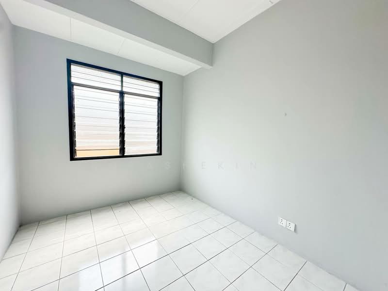 2-storey Terraced House for Sale in Taman Dahlia (Sepang) - Nurashekin . - Interior - PropertyGuru.com.my