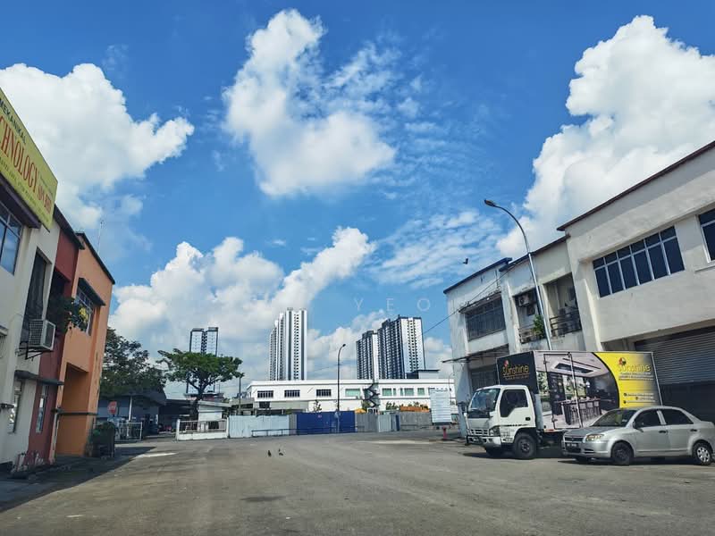 Factory for Rent in Taman Meranti Jaya (Puchong) - sk Yeo - Exterior - PropertyGuru.com.my