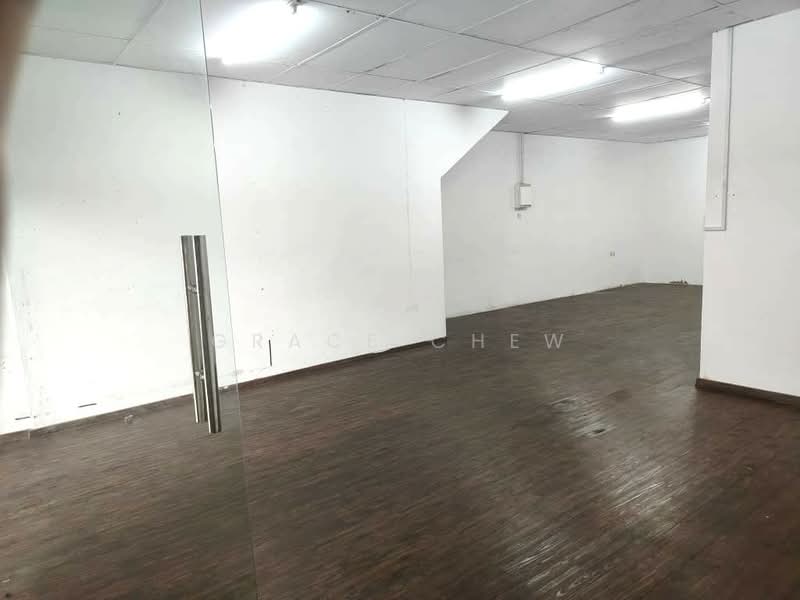 Shop for Rent in Taman Daya (Johor Bahru) - Grace Chew - Interior - PropertyGuru.com.my