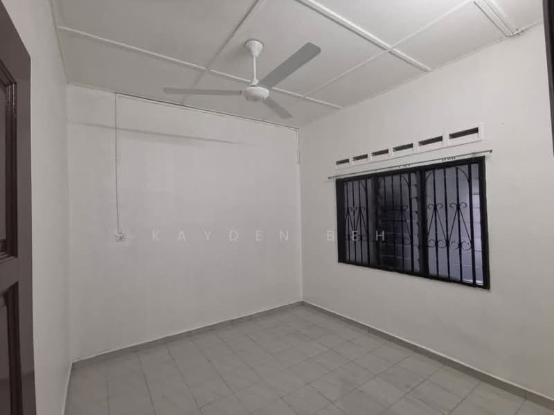 1-storey Terraced House for Sale in Taman Ungku Tun Aminah (Skudai) - Kayden Beh - Interior - PropertyGuru.com.my